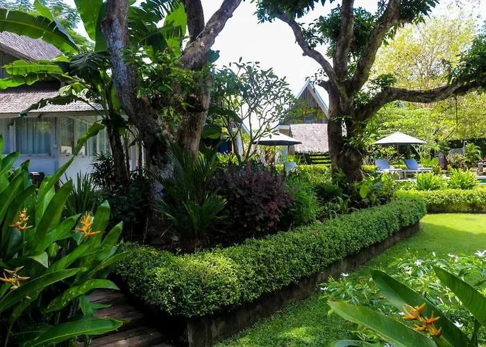 Frühstückspension Chanteak Bali - Stone House 3 4*