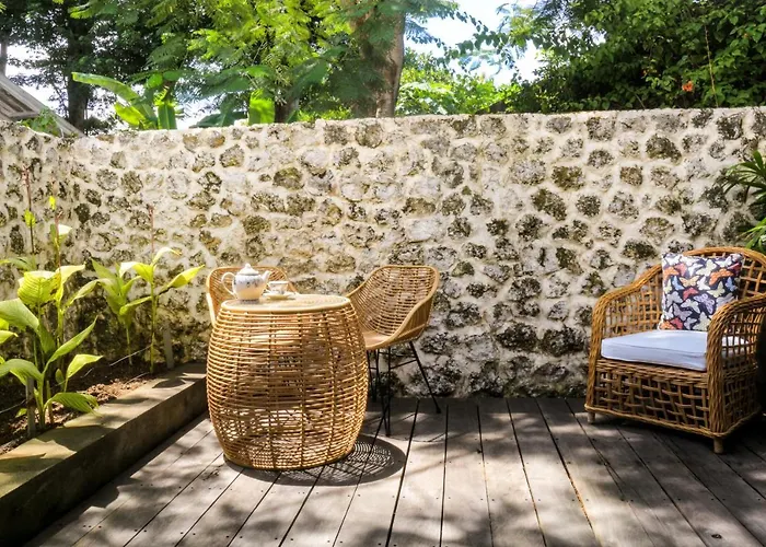 Chanteak Bali - Stone House 3 ジンバラン