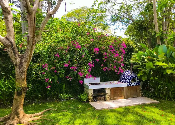 Chanteak Bali - Stone House 3 4* ジンバラン