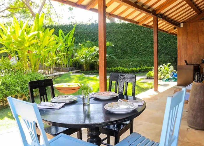 Chanteak Bali - Stone House 3 4*